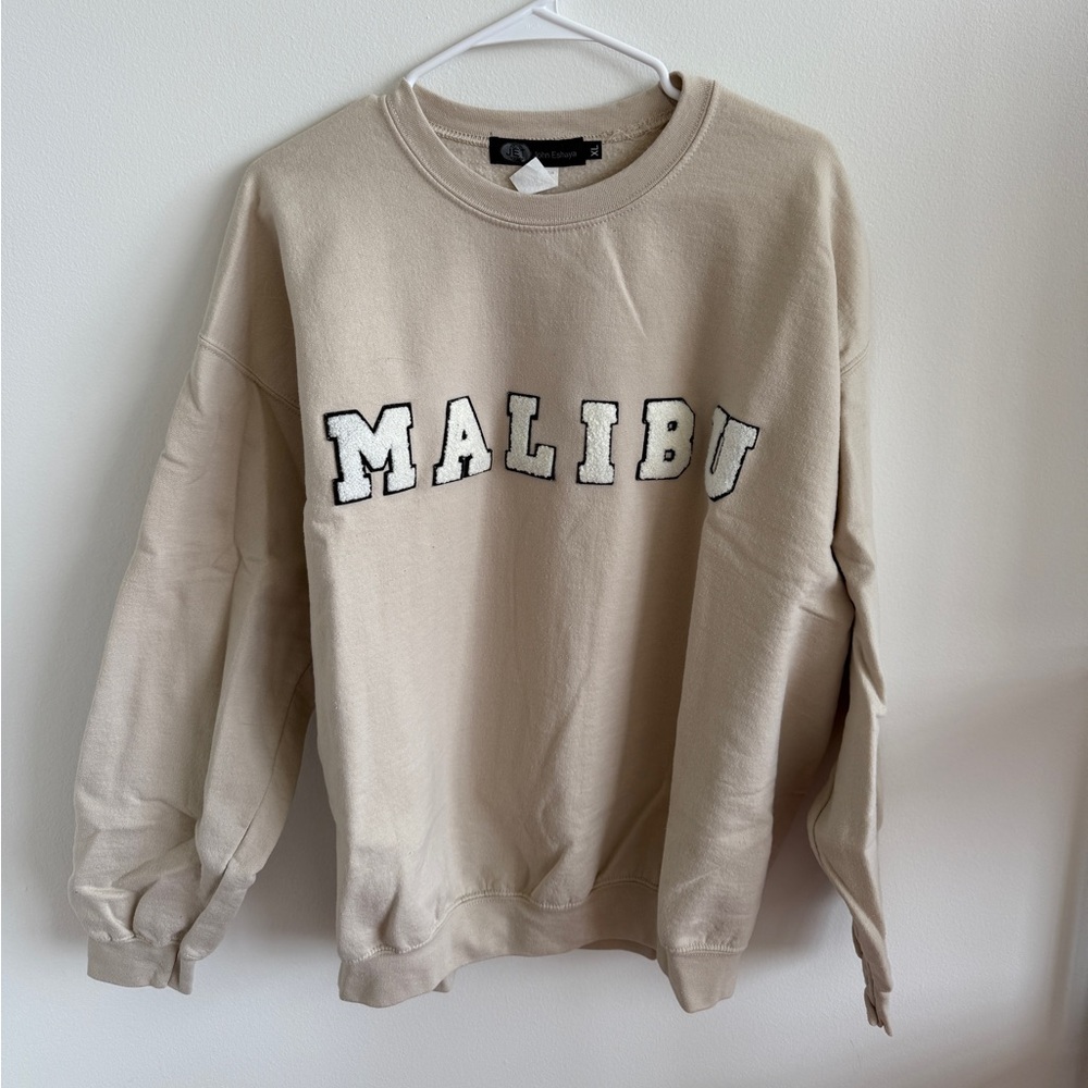 Beige Malibu CA Sweater/Crewneck Sweatshirt
